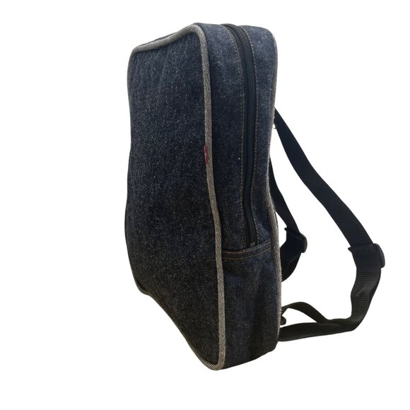 Levis Women’s Blue Denim With Suzan Briganti Inner Print Lining Backpack Sz M - Picture 2 of 13